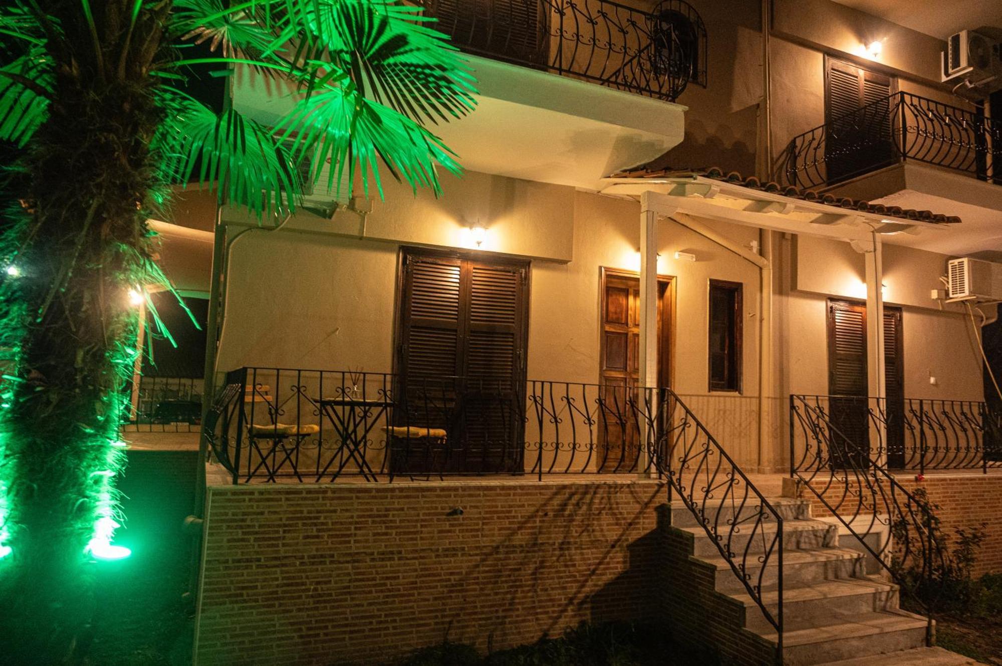 Βastasio Apartments Pefkochori Buitenkant foto