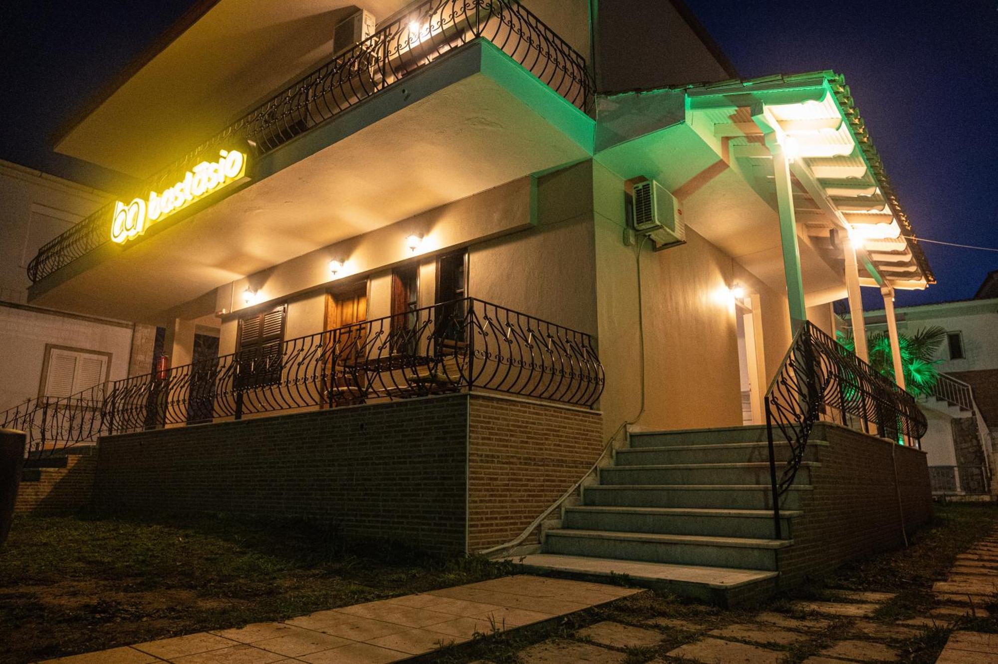 Βastasio Apartments Pefkochori Buitenkant foto